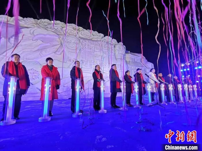 啟動(dòng)儀式現(xiàn)場。　趙桂華 攝