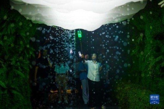 浙江新昌：夜經(jīng)濟拉動旅游業(yè)發(fā)展