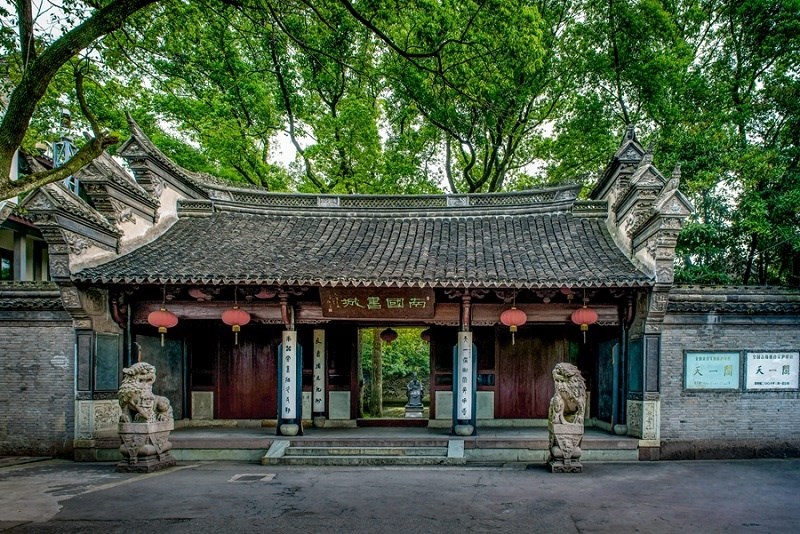 天一閣正門。 天一閣博物院供圖