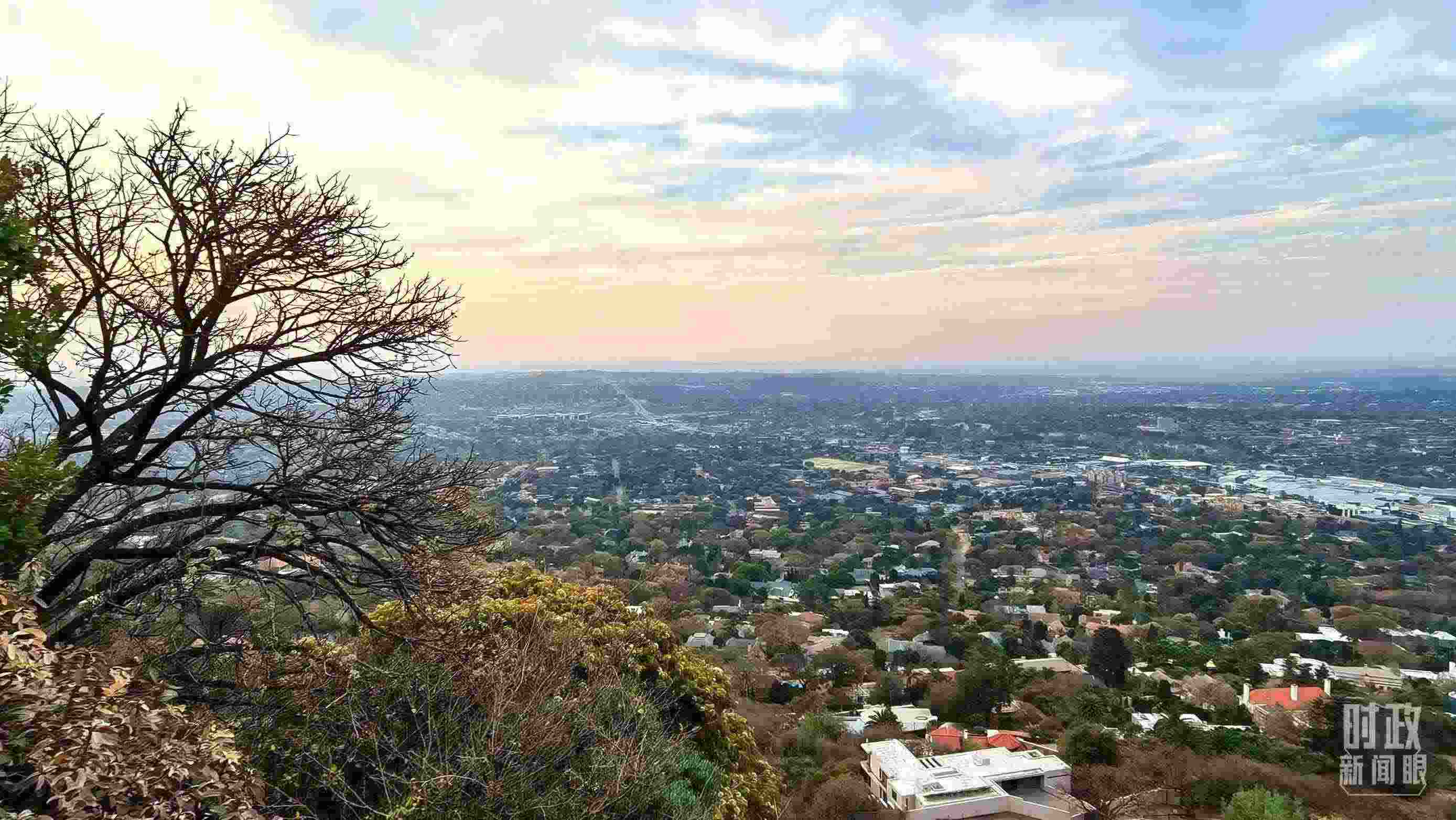 △南非約翰內(nèi)斯堡。（總臺央視記者韓銳拍攝）