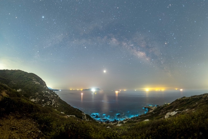 西涌國際暗夜社區(qū)夜間美景。深圳市天文臺供圖