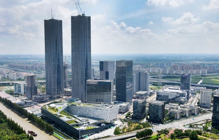 位于上海浦東新區(qū)的張江科學(xué)會堂（前）（2023年9月10日攝，無人機照片）。