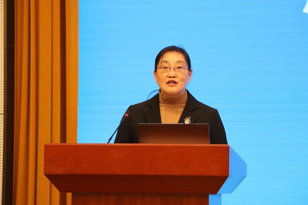 浙江省社會科學界聯(lián)合會黨組成員、秘書長劉東致辭。主辦方供圖