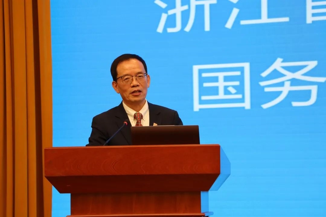 浙江省區(qū)域國別與國際傳播研究智庫聯(lián)盟首席專家、浙江師范大學非洲區(qū)域國別學學部學術(shù)委員會常務(wù)副主任劉鴻武致辭。主辦方供圖