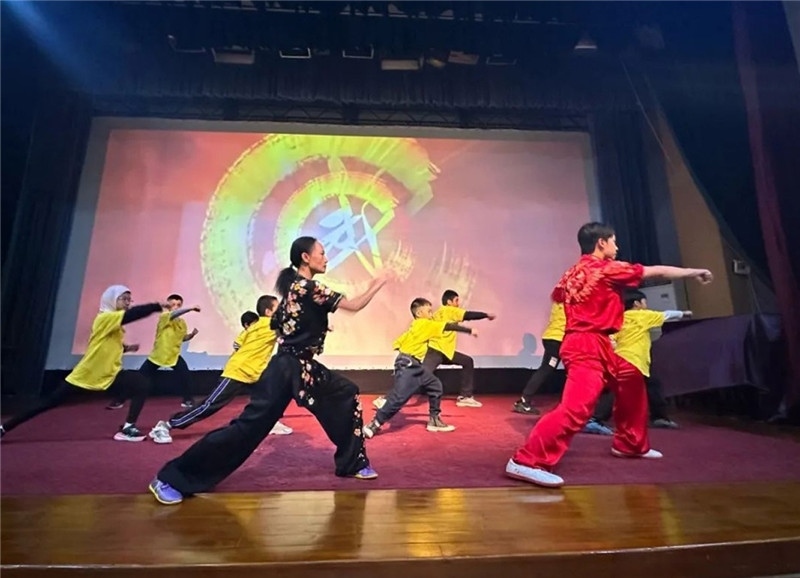 圖為2023“中華文化大樂園—埃及開羅營”閉幕式活動(dòng)現(xiàn)場。主辦方供圖