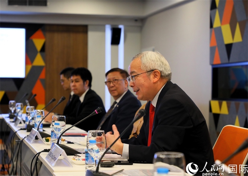 中國國際問題研究院副院長榮鷹致開幕辭。人民網(wǎng)記者 白元琪攝