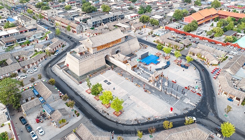 2022年9月8日，航拍河北正定古城陽和樓與正定歷史文化街。