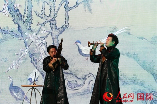 嗩吶表演《百鳥(niǎo)朝鳳》。人民網(wǎng) 許可攝