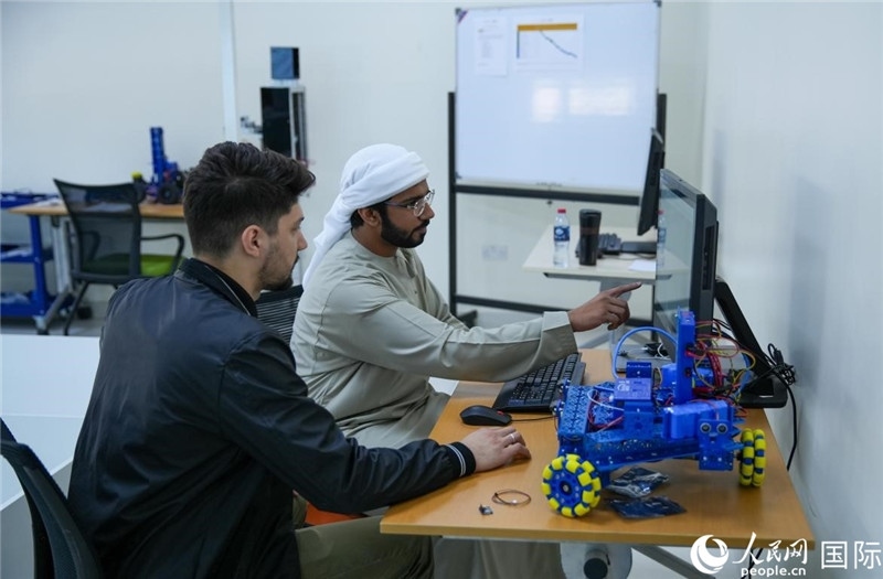 培訓中心展示。人民網塔里克·易卜拉欣攝