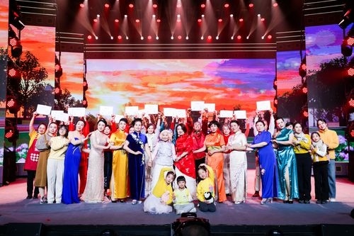 國家老年大學(xué)教學(xué)成果展演暨2024年春節(jié)特別節(jié)目。國家開放大學(xué)供圖