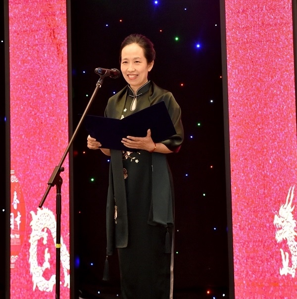 中國駐阿拉木圖總領(lǐng)事蔣薇致辭。中國駐阿拉木圖總領(lǐng)館供圖