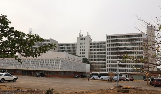 中塞友誼大廈。