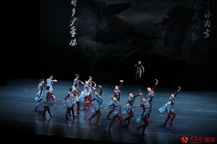 《詩憶東坡》美國巡演將持續(xù)2周，在華盛頓、紐約進行共計8場演出。人民網(wǎng)記者 李志偉攝