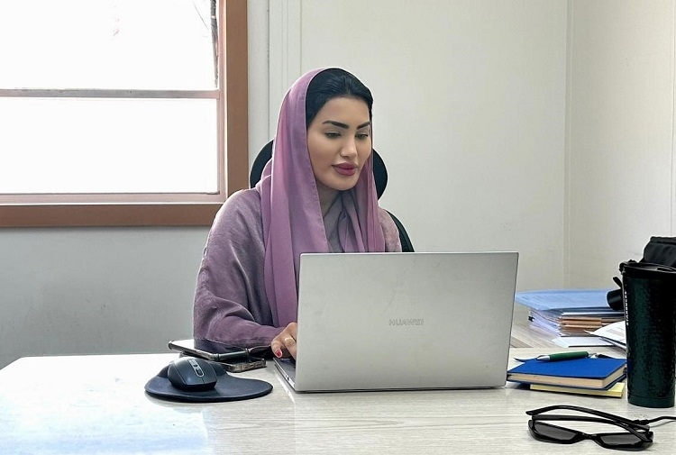 卡爾圖姆在工作中。中石化南京工程中東公司供圖