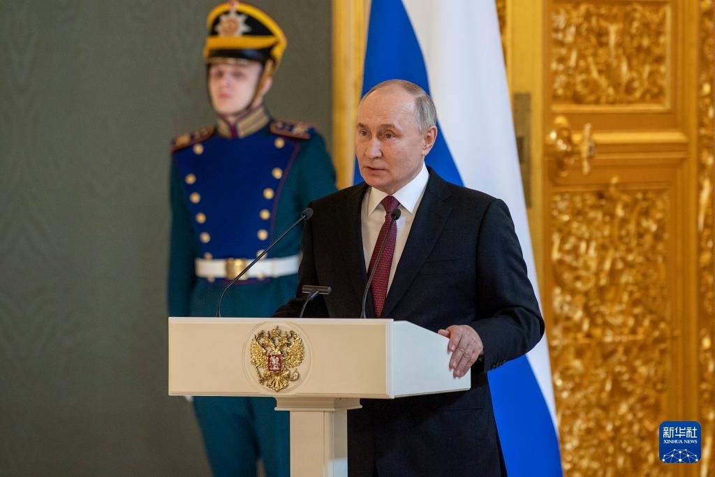 3月20日，俄羅斯總統(tǒng)普京在莫斯科克里姆林宮與其競(jìng)選團(tuán)隊(duì)代表舉行見面會(huì)。新華社記者 曹陽(yáng) 攝