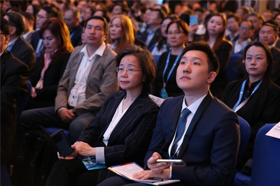 沈敏娟大使出席論壇。蒙政府官網(wǎng)供圖