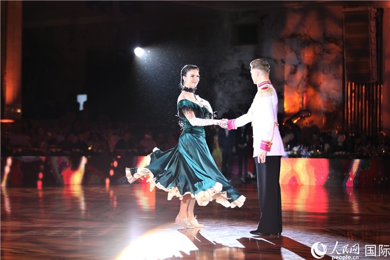 第五屆“克里姆林宮杯”國標(biāo)舞錦標(biāo)賽現(xiàn)場。于子恒攝