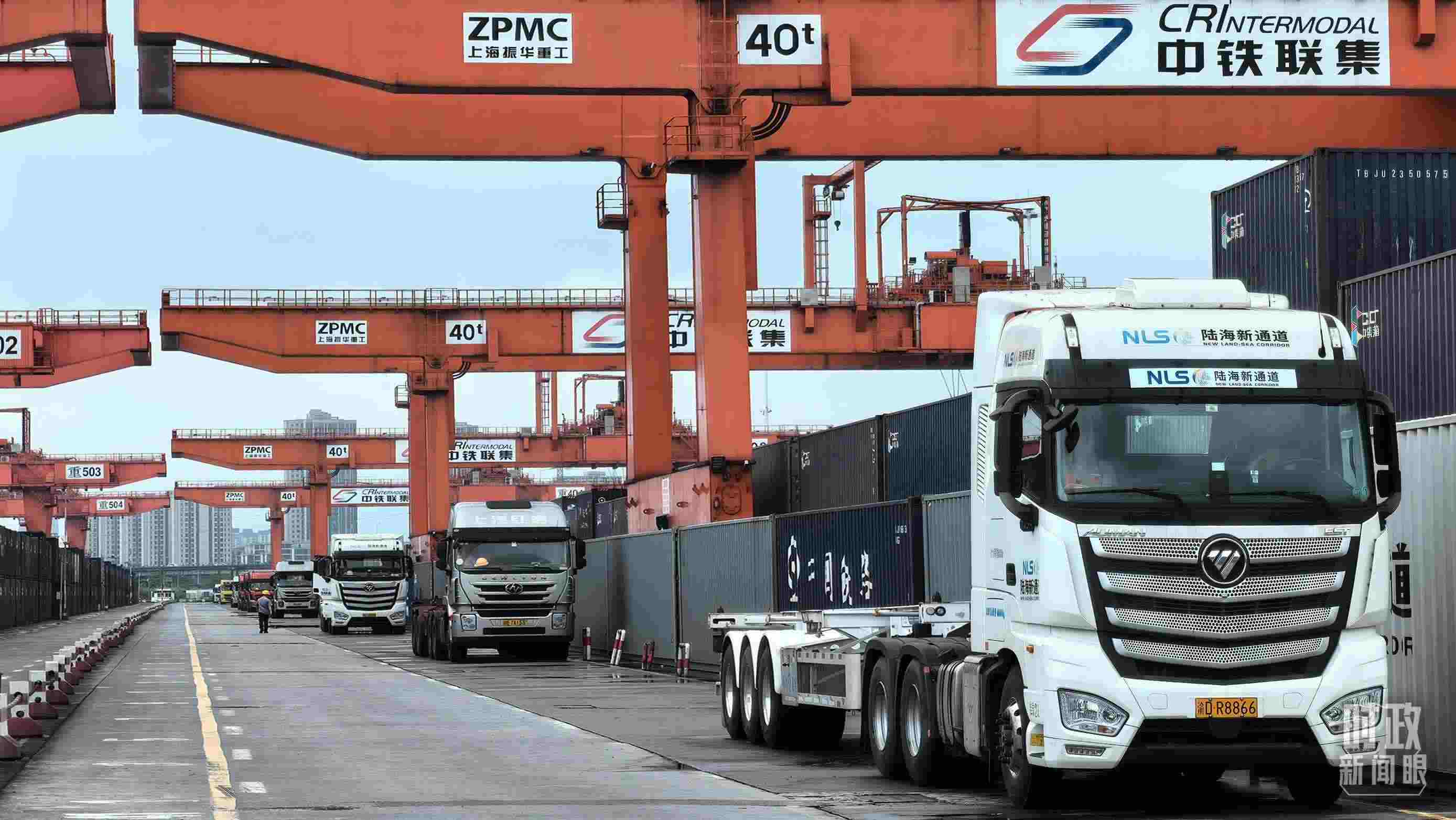 △重慶國際物流樞紐園區(qū)。（總臺央視記者趙化拍攝）