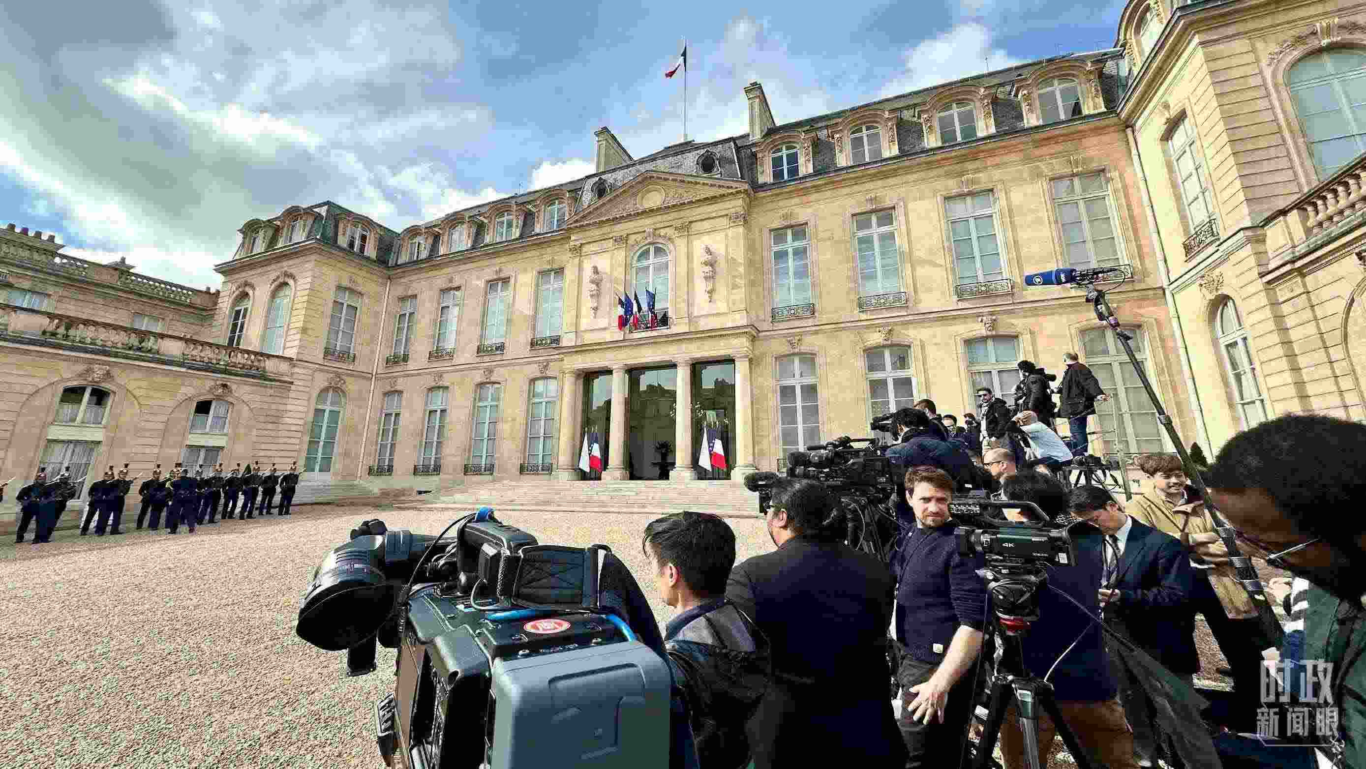 △愛麗舍宮。（總臺央視記者關(guān)舟拍攝）