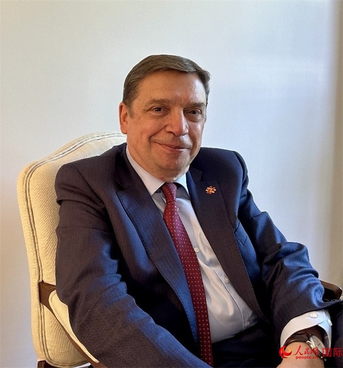 西班牙農(nóng)業(yè)、漁業(yè)和食品大臣普拉納斯接受人民網(wǎng)專訪。人民網(wǎng)記者 周雨攝