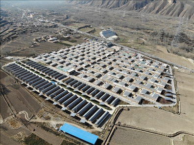 這是2020年11月6日拍攝的班彥新村全貌（無人機照片）。新華社記者 戴天放 攝