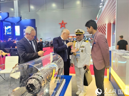 俄羅斯“軍隊(duì)-2024”國(guó)際軍事技術(shù)論壇現(xiàn)場(chǎng)。人民網(wǎng)記者 于宏建攝