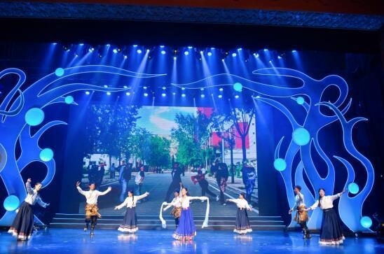 第十屆“歡動(dòng)北京”開幕，12國青少年向未來問好