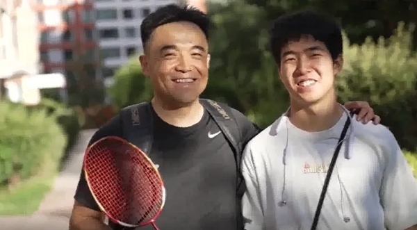 劉建波、劉傲寒父子。北航供圖