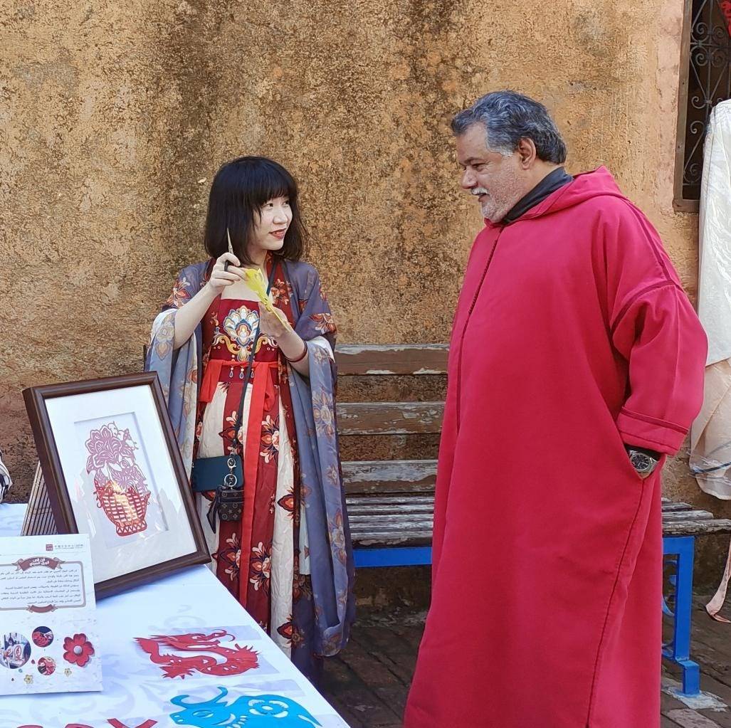 中國文化產(chǎn)品介紹。拉巴特中國文化中心供圖