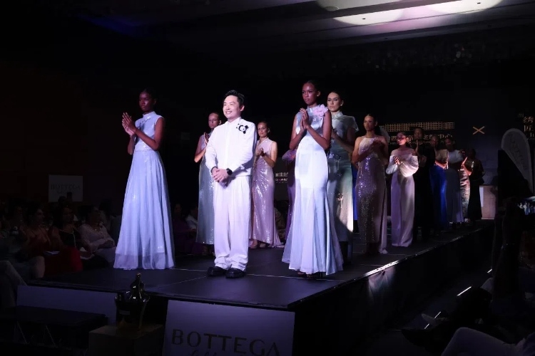 時裝周現(xiàn)場。顏李芳攝