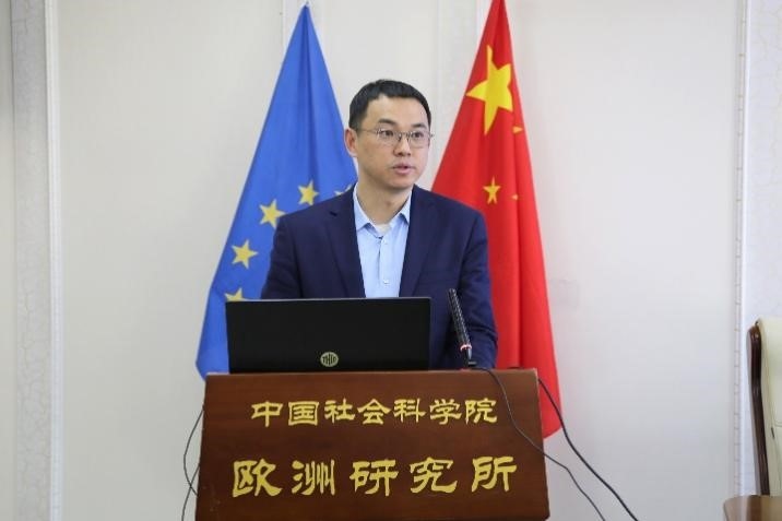 社會科學(xué)文獻出版社副總編輯童根興作開幕式致辭。吳迪攝