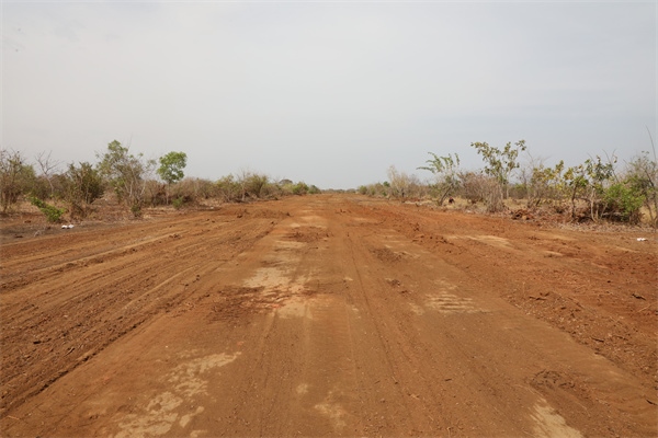 施工現(xiàn)場(chǎng)。張曉昆攝