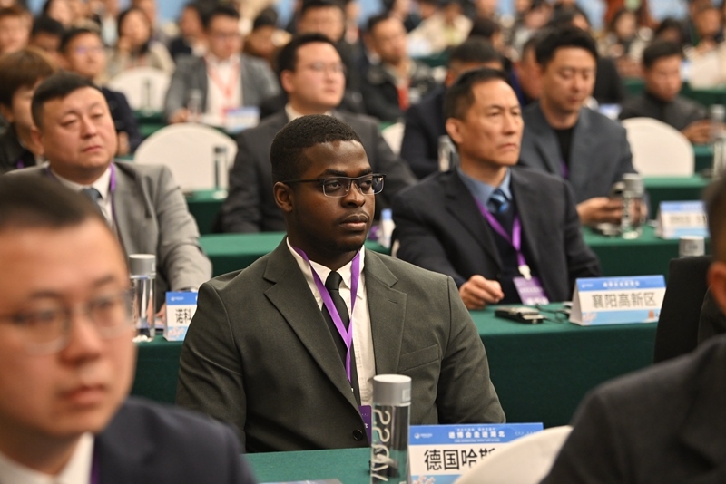 外企代表參加“進(jìn)博會(huì)走進(jìn)湖北”活動(dòng)主題推介會(huì)。人民網(wǎng)記者 翁奇羽攝