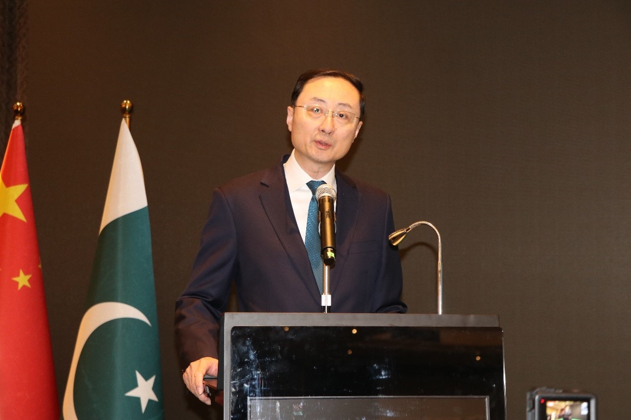 外交部副部長孫衛(wèi)東致辭。巴基斯坦駐華大使館供圖