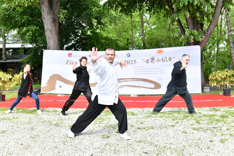 活動(dòng)現(xiàn)場(chǎng)。傅永山攝影。