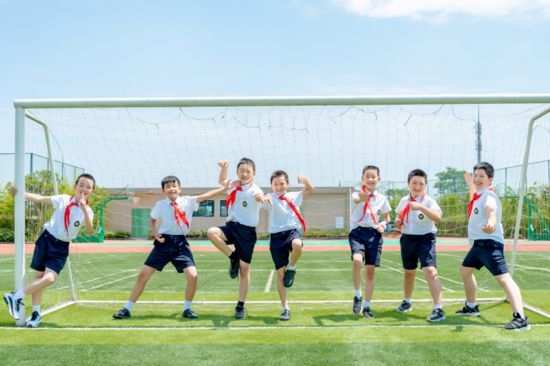 重慶高新區(qū)學(xué)子。