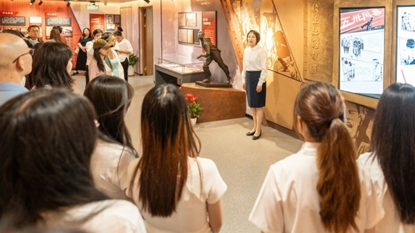 思政課現(xiàn)場。東華大學供圖